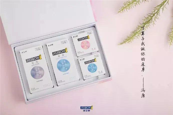 冯唐为品牌们写的文案，到底有多撩？