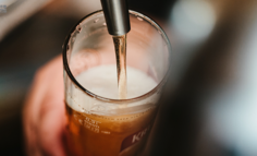 60万只小狗在“元宇宙夜店”蹦迪