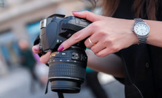 五一约拍火了：99元低价竞争、标题党引流、开班收割