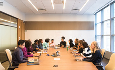 我，35岁+，该去大公司做基层，还是小公司做领导？