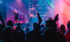 短视频三巨头决战付费内容之巅