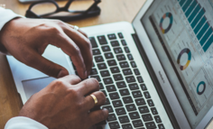 「TikTok」之外，中国从业者正在尝试直播带货的另一种可能