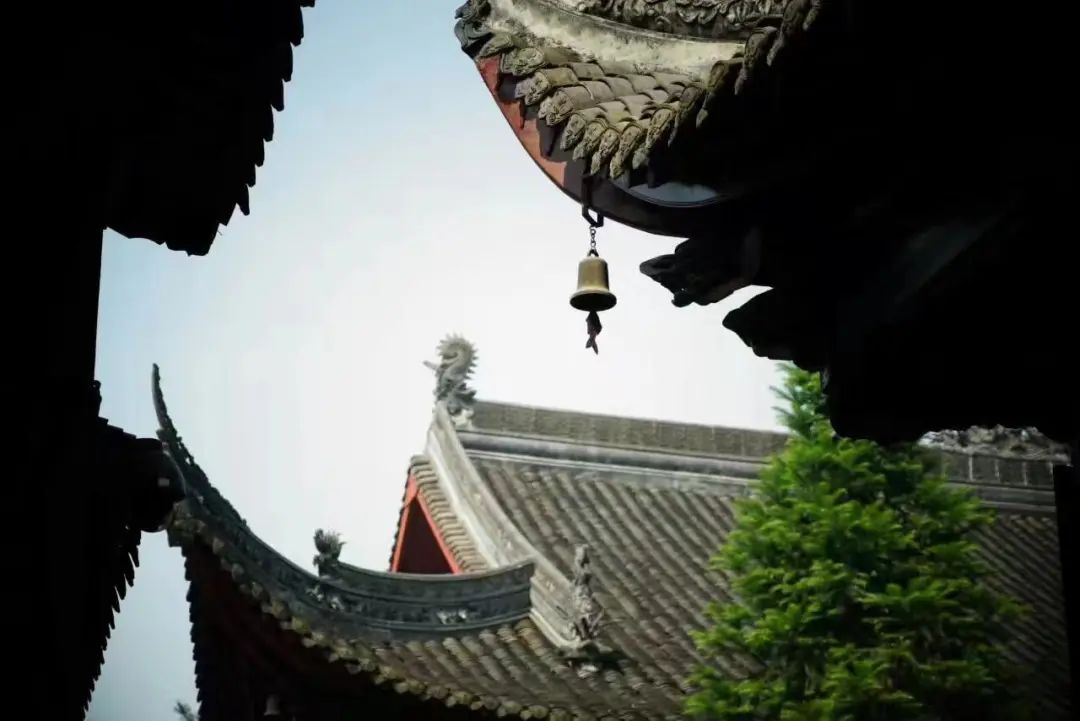 不加班、没有KPI，真“佛系青年”都去寺院打工了