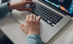 粉丝即将破亿，“抖音第一网红”疯狂小杨哥凭什么？