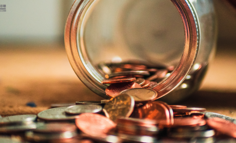 不融资，靠内容营销从0做到$2000万ARR？解析ClickUp早期的三套增长组合拳