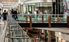 压抑的韩国青年，正对中国货成瘾